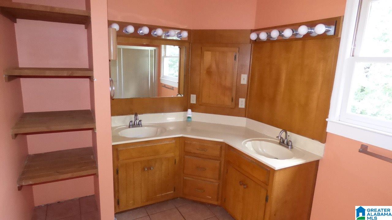 1903 Loop Road Moody, AL 35004 - Photo 6 of 15
