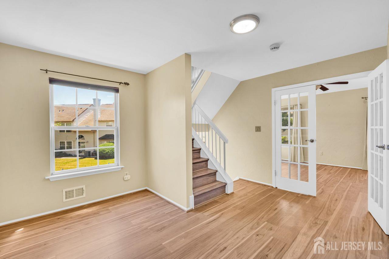 385 Draco Road Piscataway, NJ 08854 - Photo 17 of 25