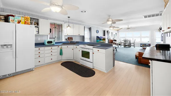 $479,999 | 281 Water Street, Aurora, NC 27806