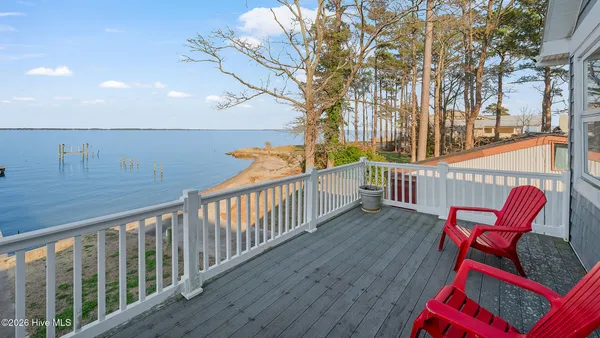 $479,999 | 281 Water Street, Aurora, NC 27806