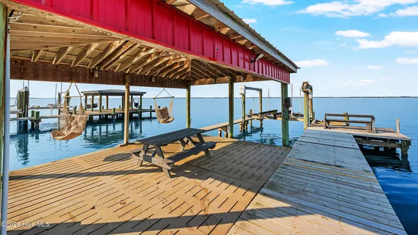 $479,999 | 281 Water Street, Aurora, NC 27806