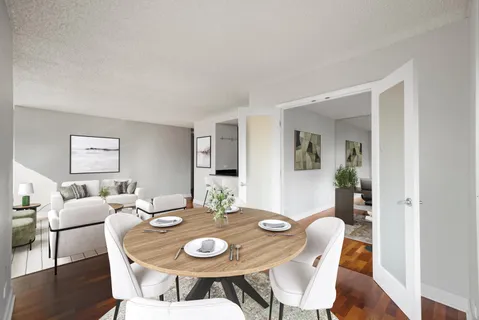 $375,000 | 30 East Huron Street, Unit 1904, Chicago, IL 60611