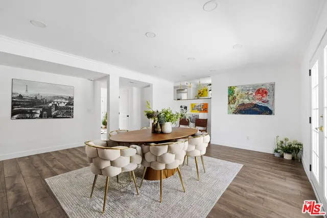 $2,500,000 | 19673 Valdez Drive, Tarzana, CA 91356