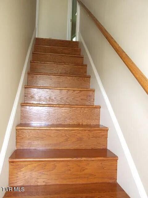 1540 Rugged Range Road Bean Station, TN 37708 - Photo 8 of 12 Picture 8
