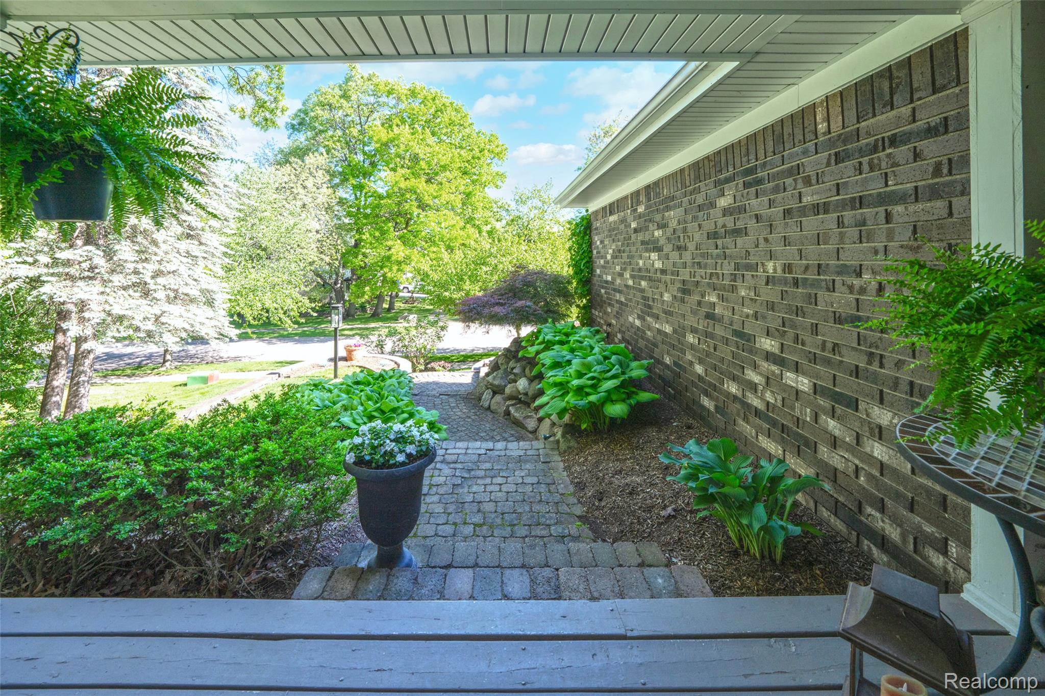 7841 Rampart Trail Waterford, MI 48327 - Photo 3 of 27 7841 Rampart Trail Waterford non HDR-16.jpg