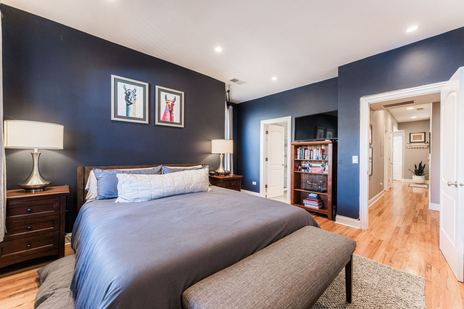 726 West Addison Street, Unit 3 Chicago, IL 60613 - Photo 8 of 15