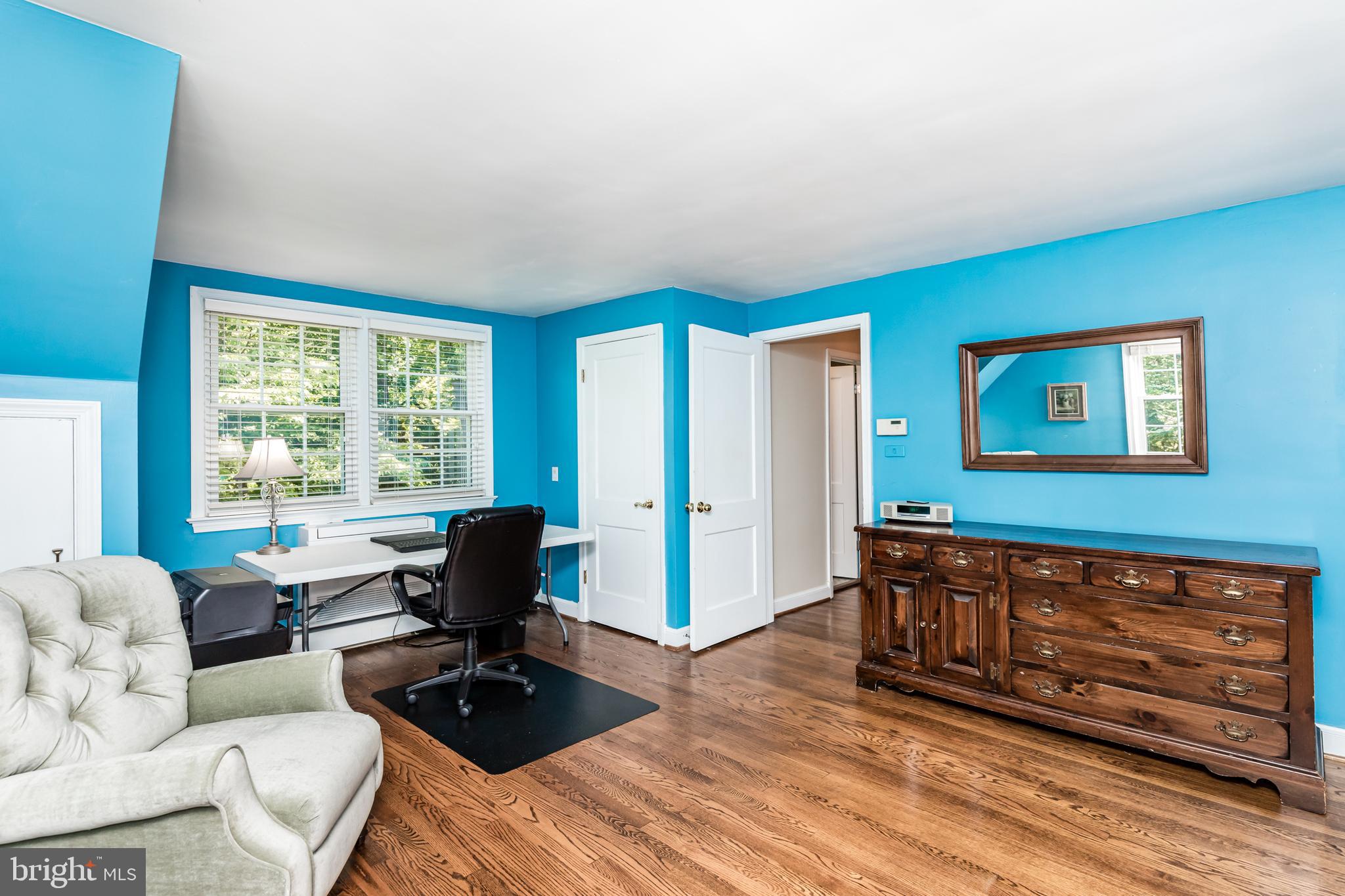 6901 Dorsey Road Laytonsville, MD 20882 - Photo 35 of 60 Upper level bedroom 3