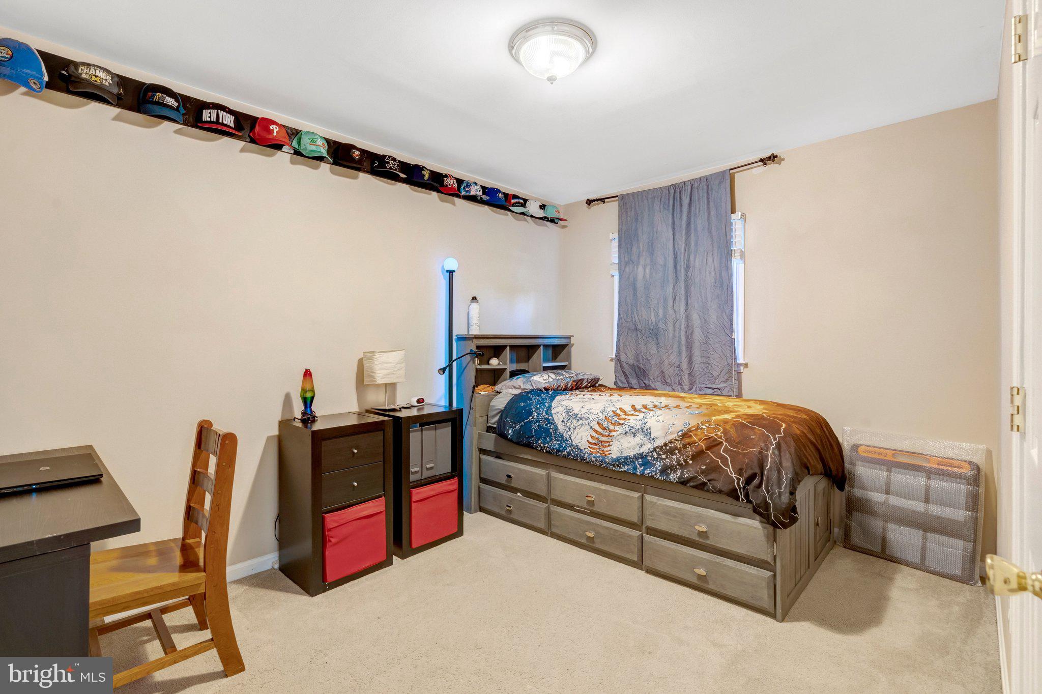 7212 Galgate Drive Springfield, VA 22153 - Photo 27 of 39 Bedroom 4