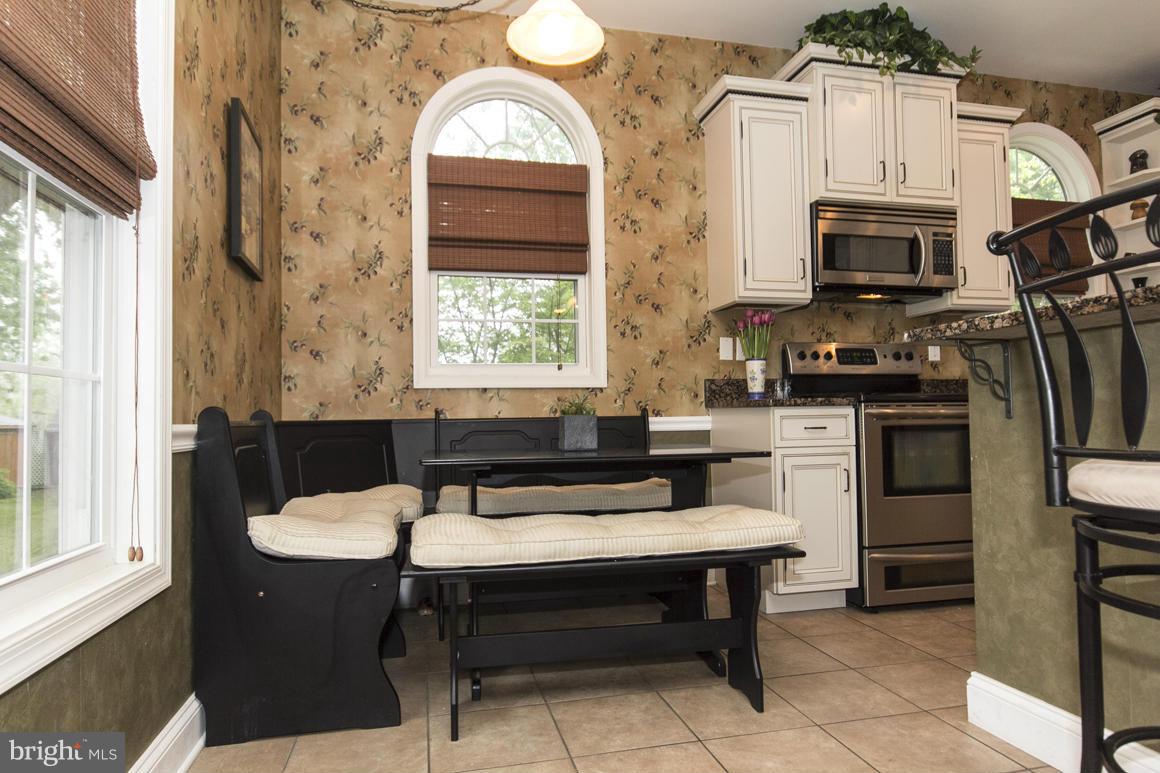 12402 Harford Road Hydes, MD 21082 - Photo 19 of 30 Kitchen