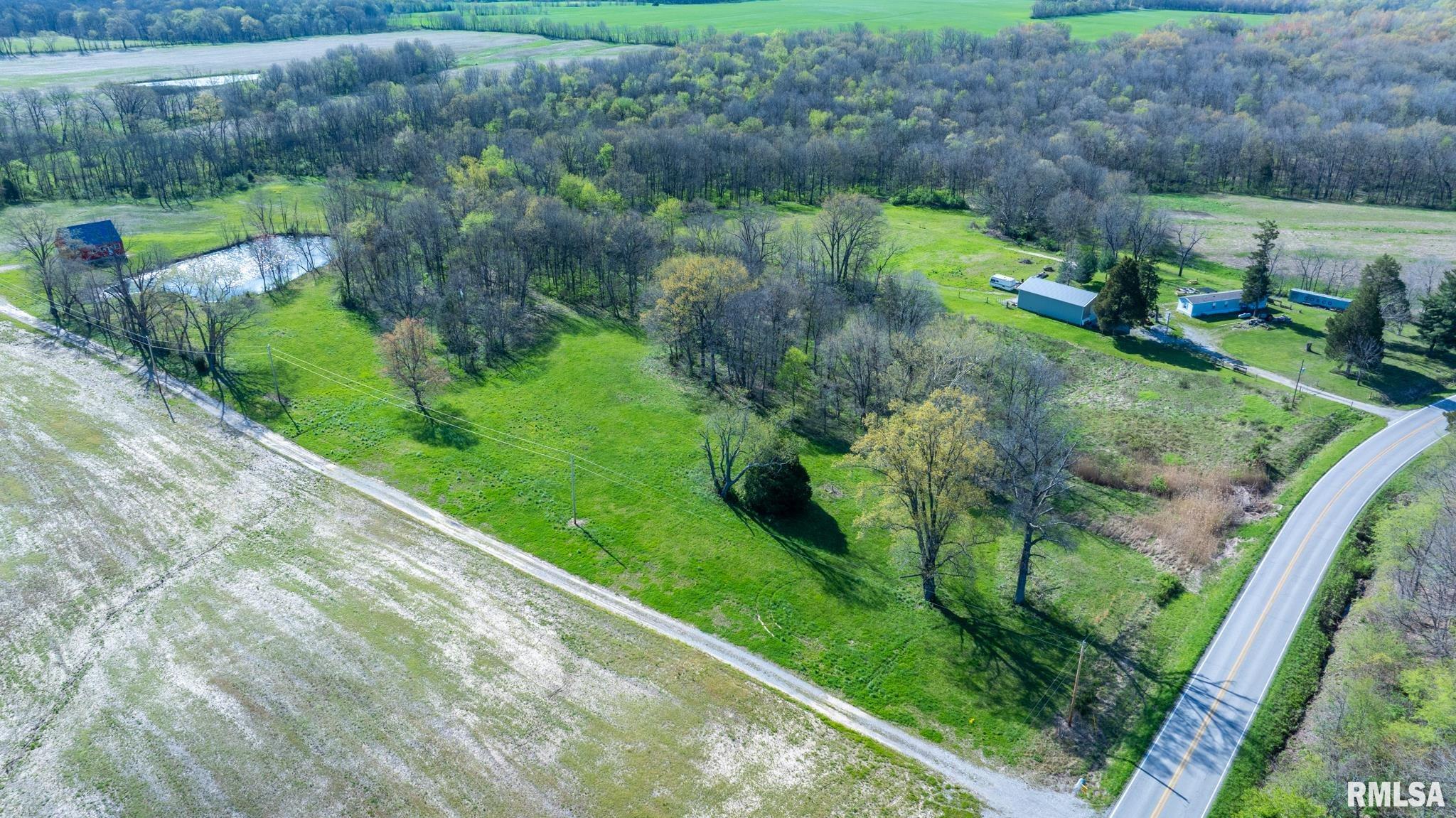 2114 Iuka Road Iuka, IL 62849 - Photo 11 of 43