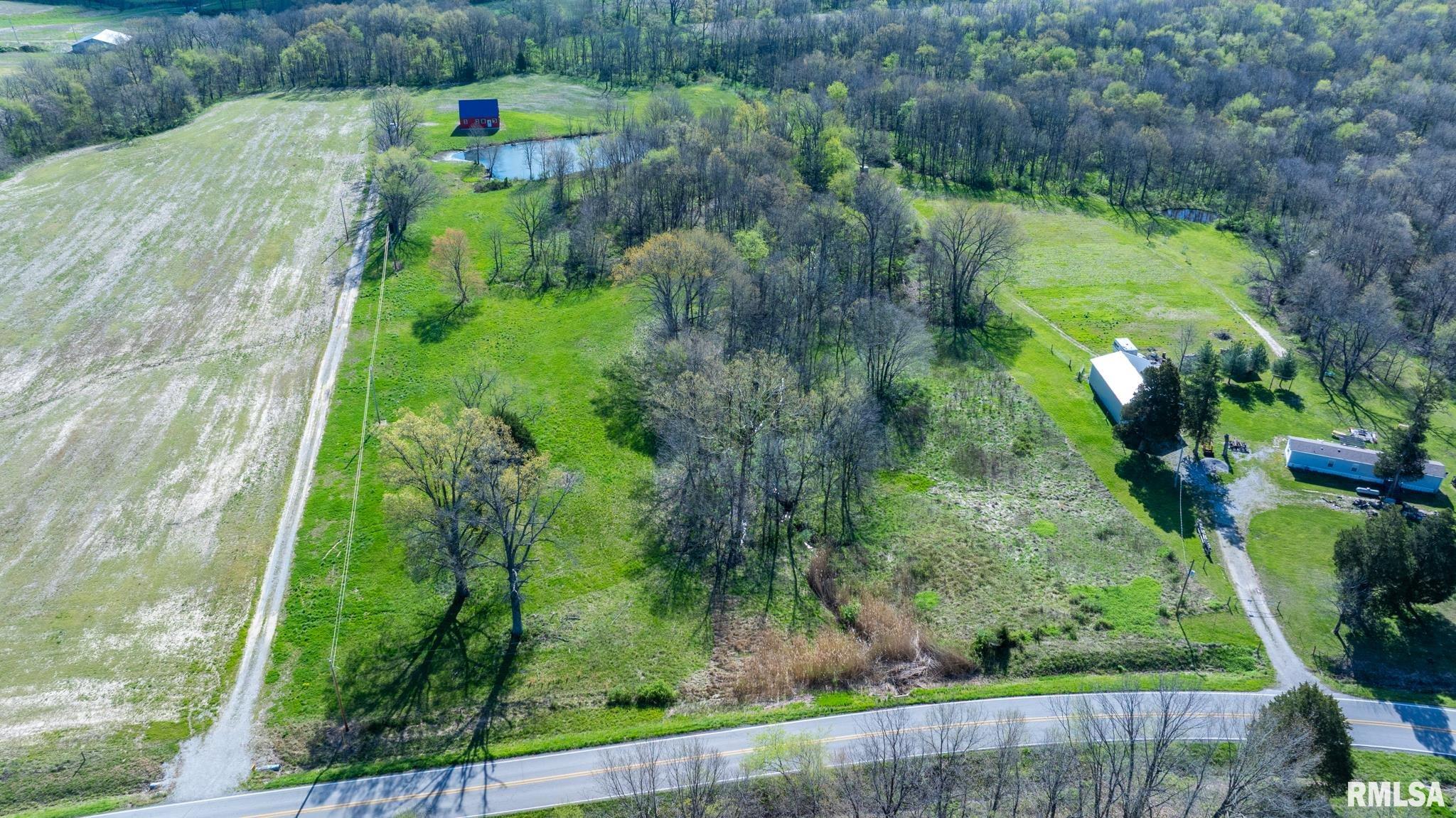 2114 Iuka Road Iuka, IL 62849 - Photo 12 of 43