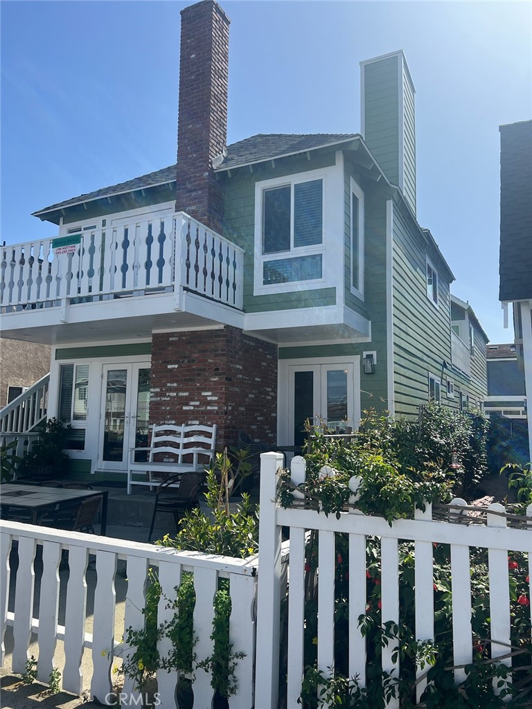 1133 West Balboa Blvd  