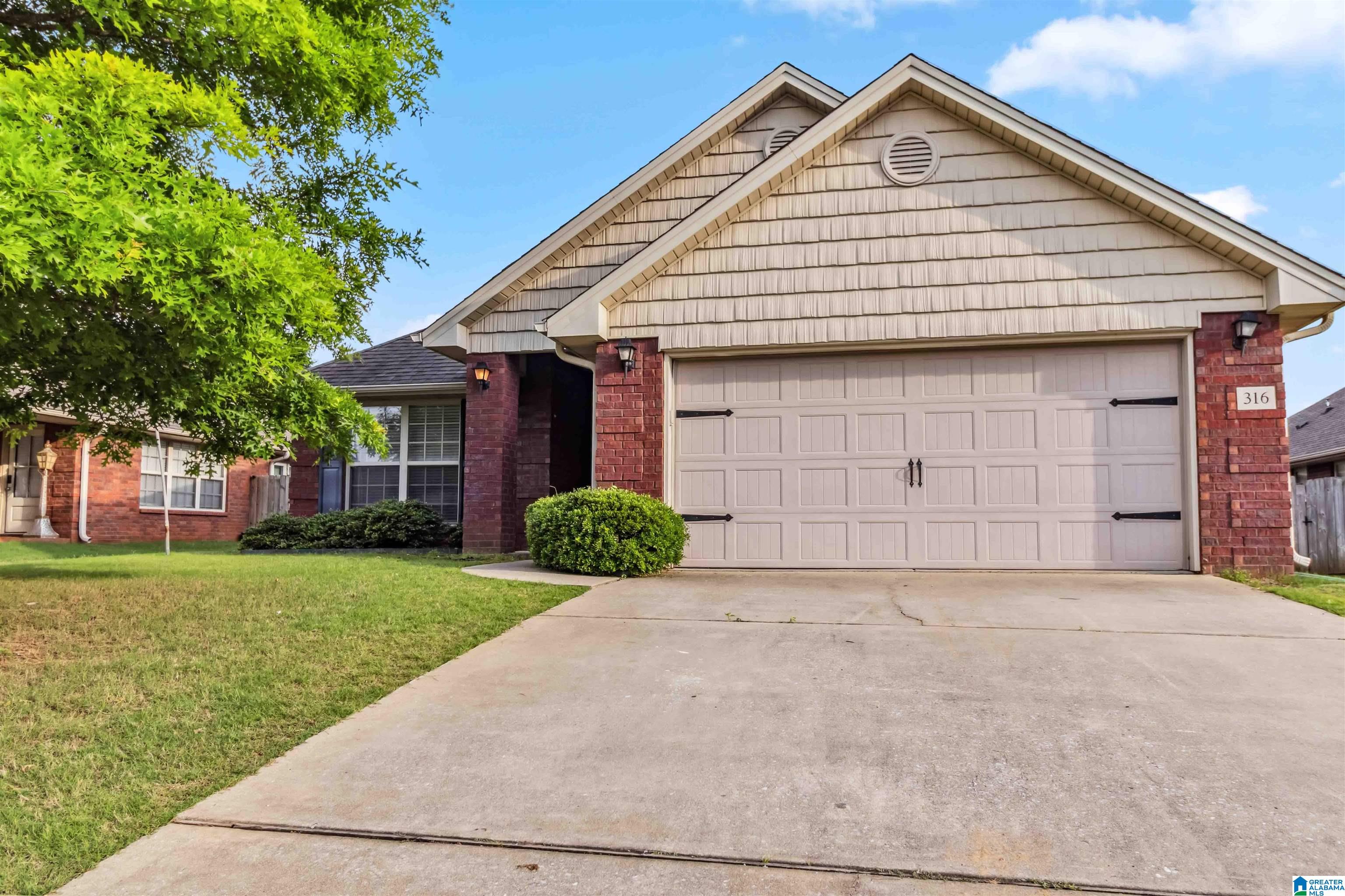 316 Stoney Trail Alabaster, AL 35114 - Photo 4 of 28