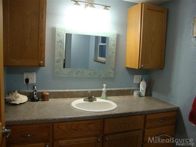 9815 Masters Road Goodells, MI 48027 - Photo 18 of 23 m22.jpg
