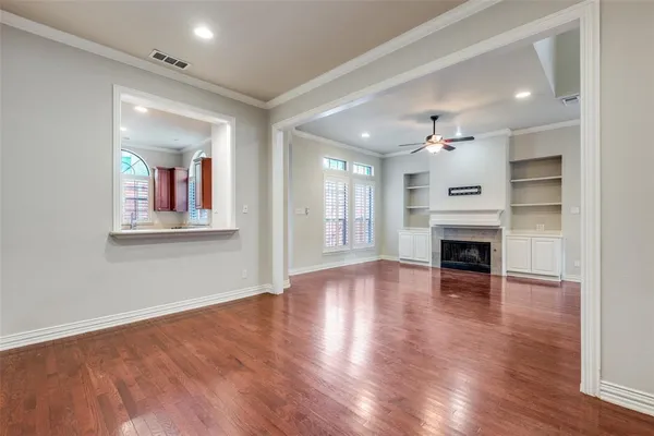 $3,900 | 9 Stonebriar Court, Dallas, TX 75206