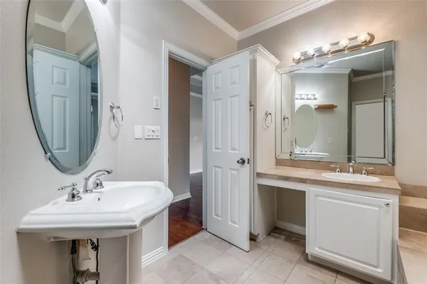 $3,900 | 9 Stonebriar Court, Dallas, TX 75206