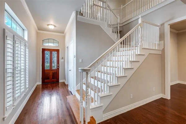 $3,900 | 9 Stonebriar Court, Dallas, TX 75206