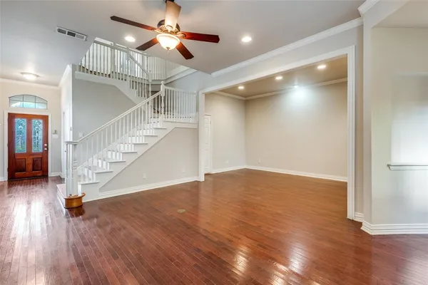 $3,900 | 9 Stonebriar Court, Dallas, TX 75206