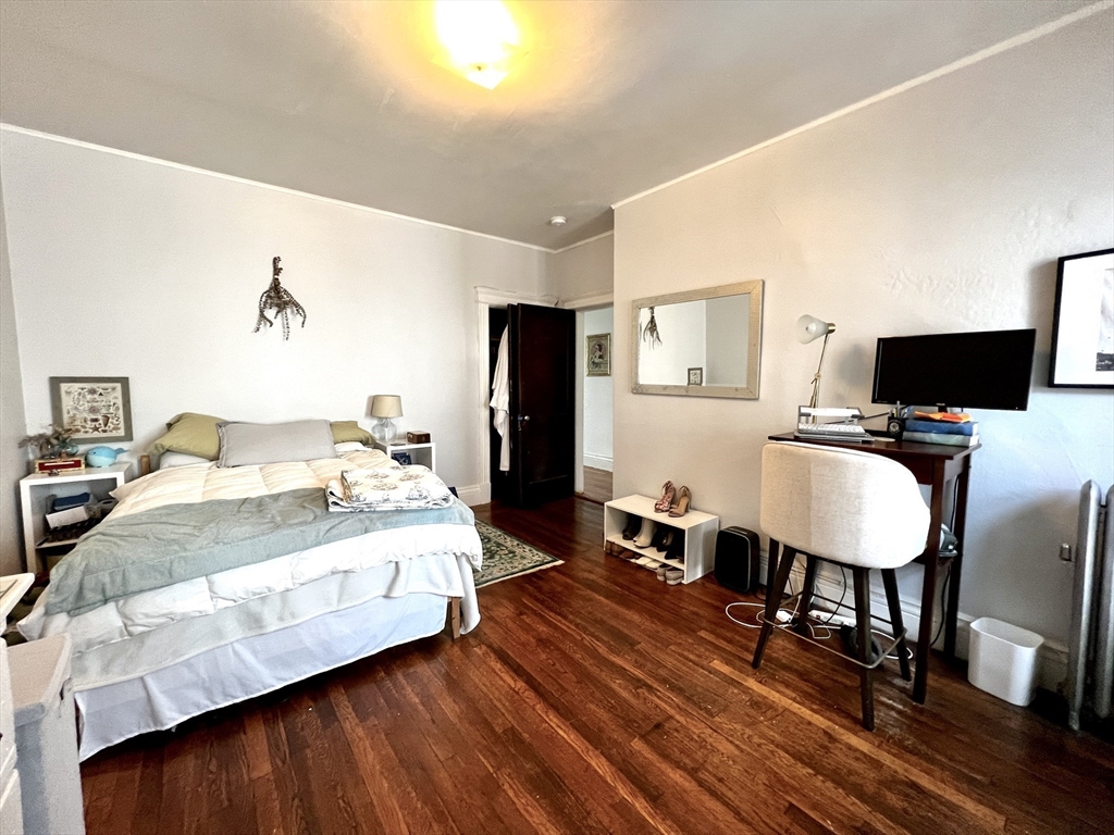 144 Coolidge Street, Unit 3 Brookline, MA 02446 - Photo 15 of 16