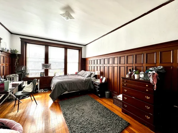 $5,500 | 144 Coolidge Street, Unit 3, Brookline, MA 02446