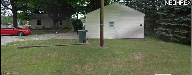 3266 East Waterloo Road Akron, OH 44312 - Photo 3 of 12