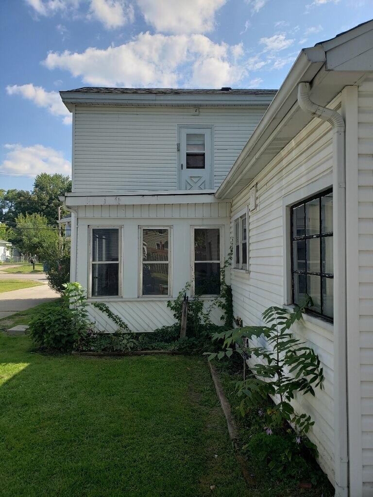 210 West Delaware Street Decatur, MI 49045 - Photo 3 of 16 imagejpeg_0 3