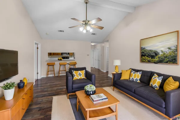 $154,500 | 5323 Blair Lane, Unit V206, Baton Rouge, LA 70809
