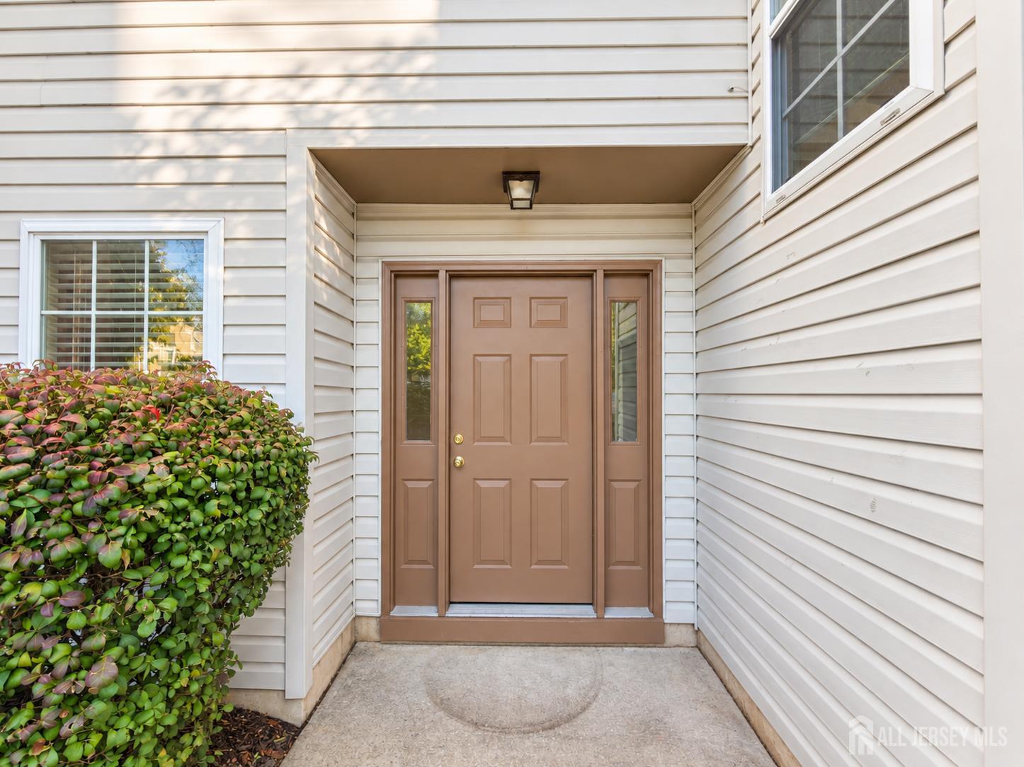 296 Pegasus Road Piscataway, NJ 08854 - Photo 3 of 30 Gallery Image 3