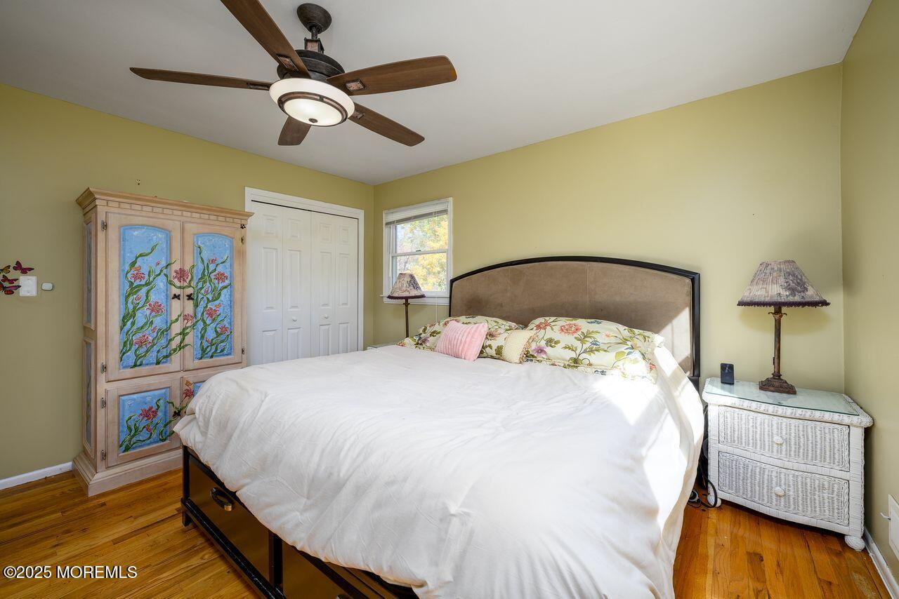 37 Willow Grove Way Manalapan, NJ 07726 - Photo 20 of 35 37_Willow_Grove_Way-10