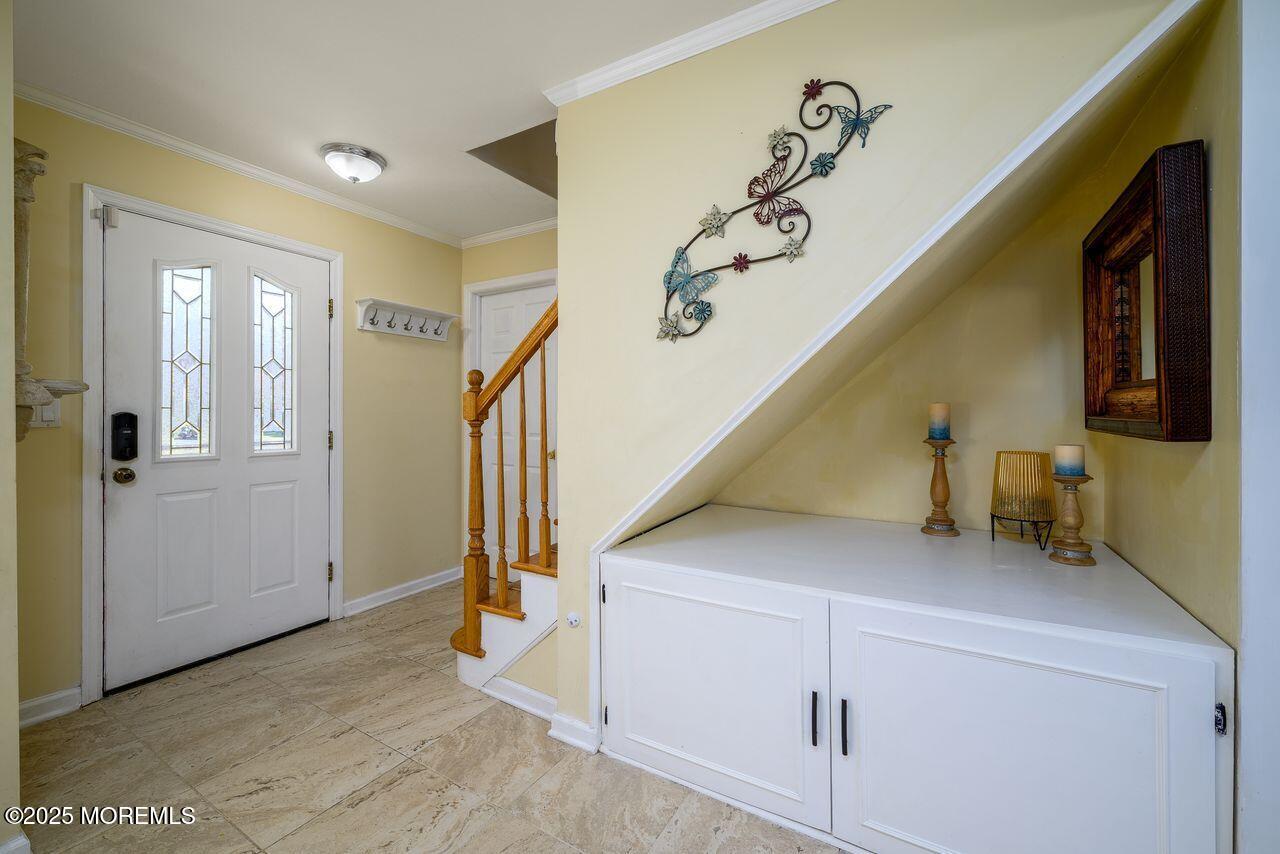 37 Willow Grove Way Manalapan, NJ 07726 - Photo 3 of 35 37_Willow_Grove_Way-36