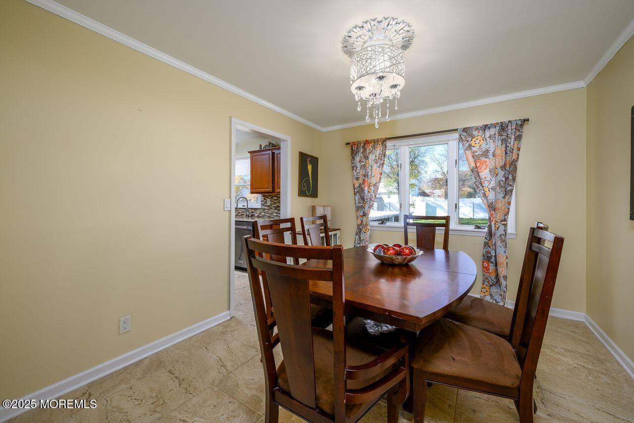 37 Willow Grove Way Manalapan, NJ 07726 - Photo 7 of 35 37_Willow_Grove_Way-30