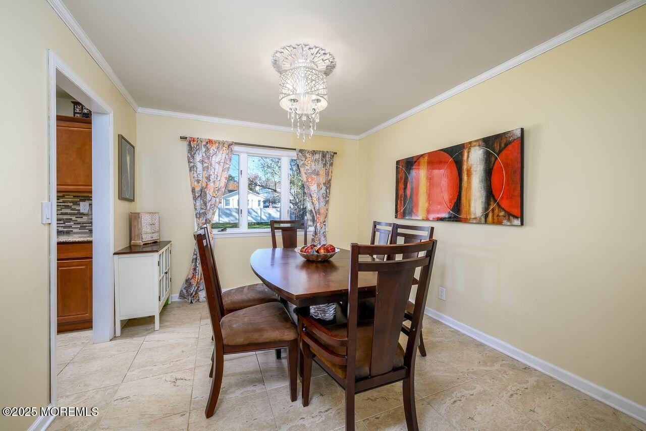 37 Willow Grove Way Manalapan, NJ 07726 - Photo 8 of 35 37_Willow_Grove_Way-31