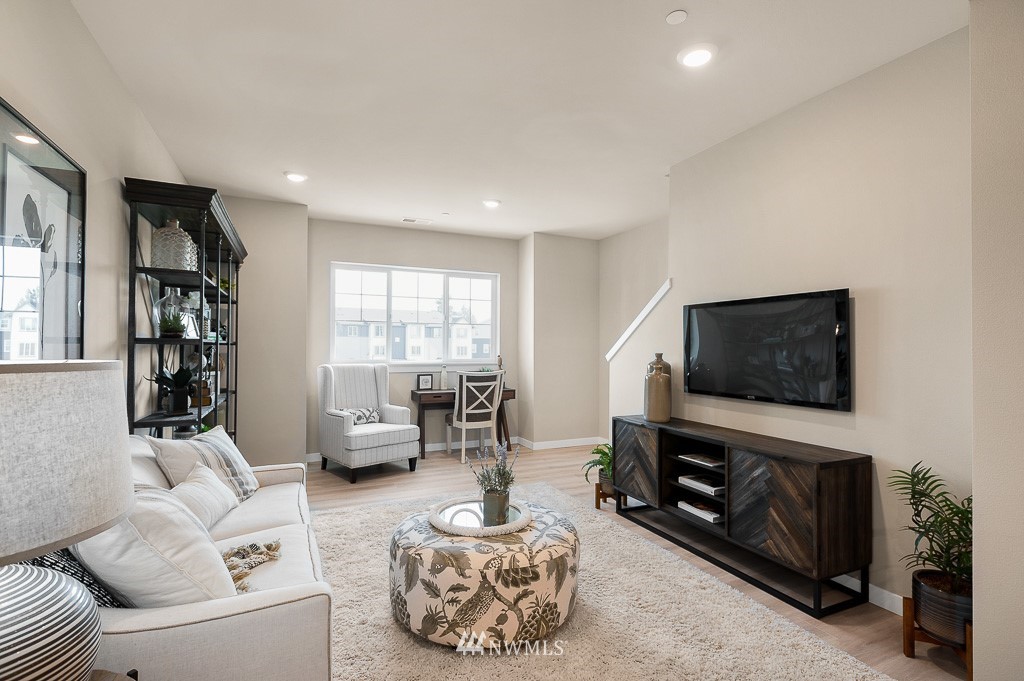 1621 Seattle Hill Road, Unit HH2 Bothell, WA 98012 - Photo 12 of 33