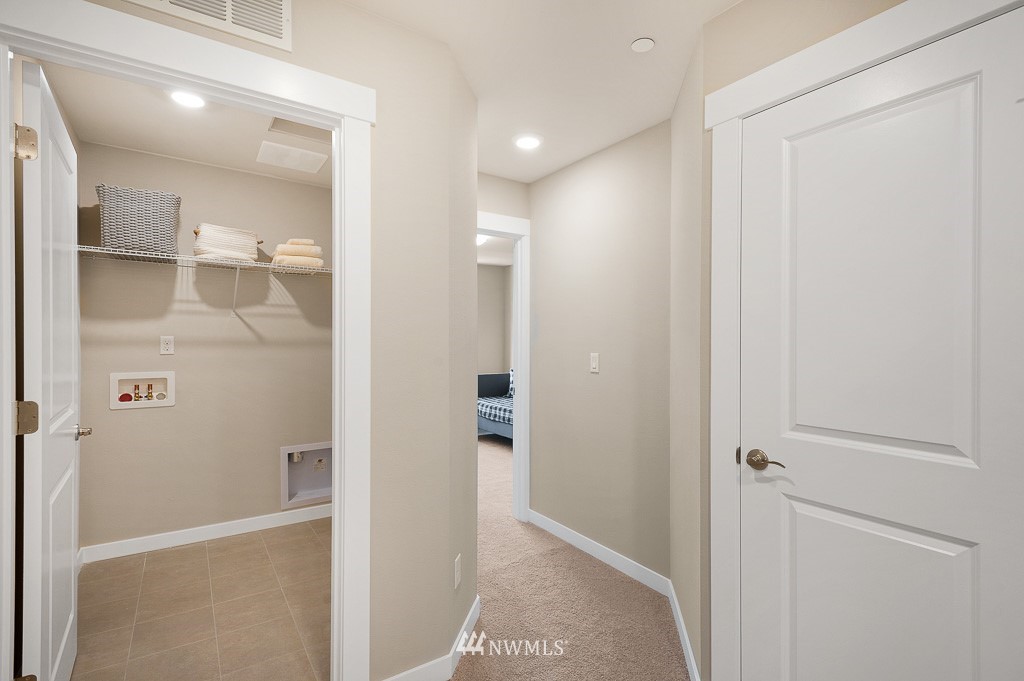 1621 Seattle Hill Road, Unit HH2 Bothell, WA 98012 - Photo 22 of 33