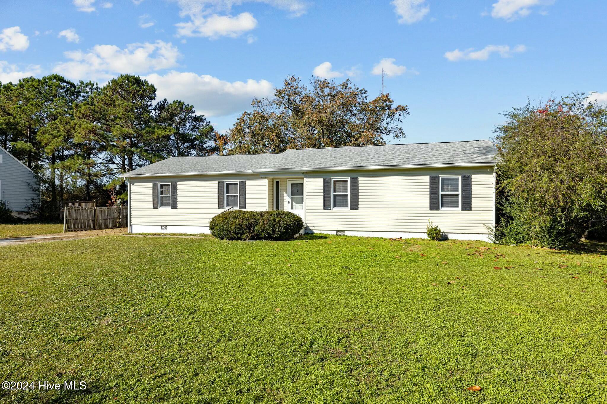 916 Hibbs Road Newport, NC 28570 - Photo 3 of 47 tempImagenkBm1S