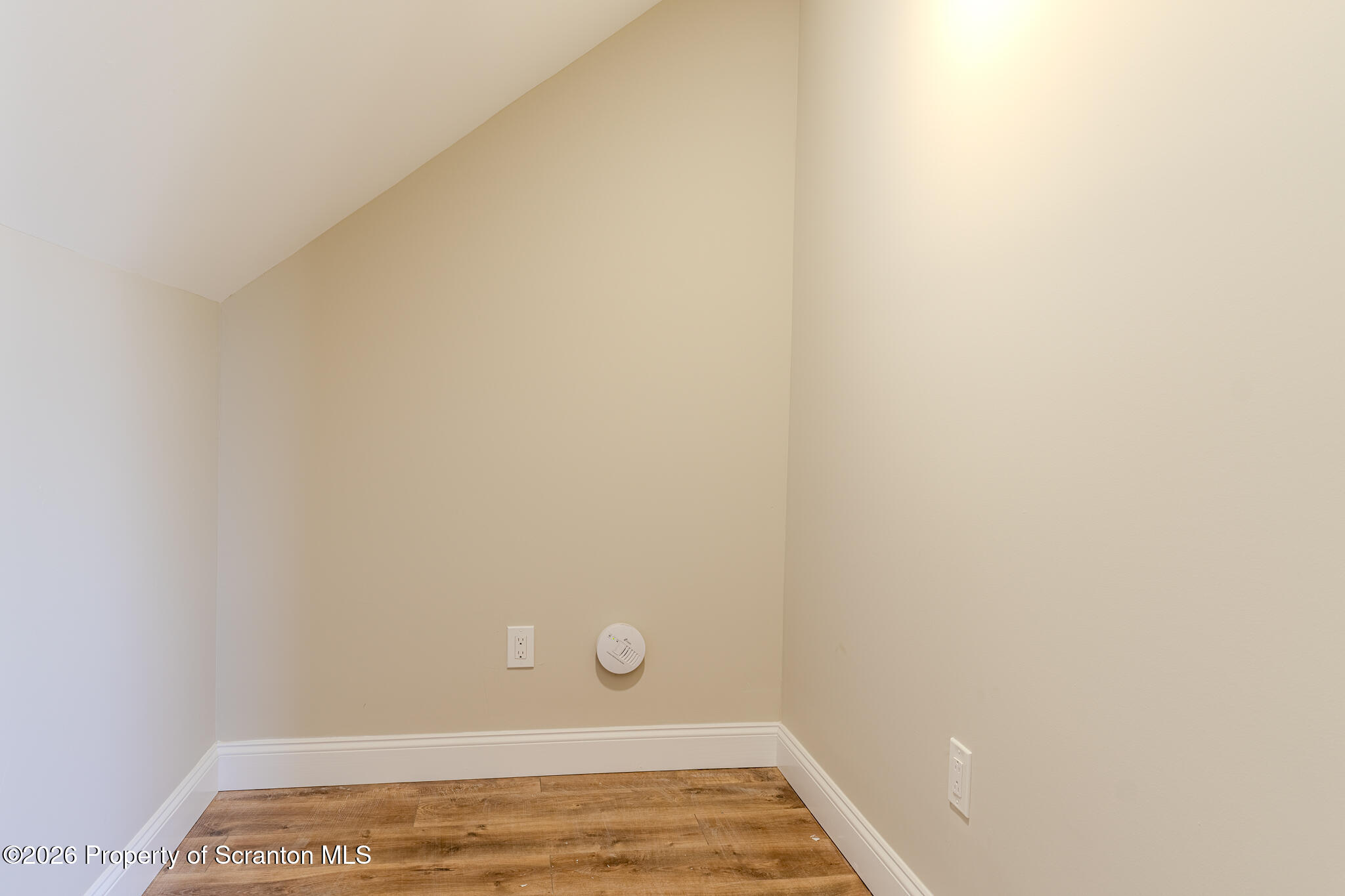 605 Roth Street Moosic, PA 18507 - Photo 31 of 38 PSU07992-HDR