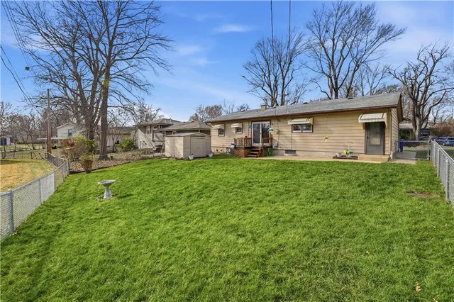 $263,000 | 311 Northeast Arlington Circle, Lee's Summit, MO 64063