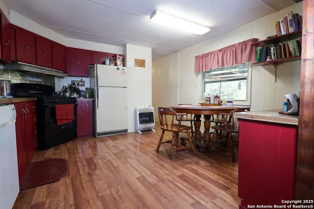 $325,000 | 73 Fm 1221, Hext, TX 76848