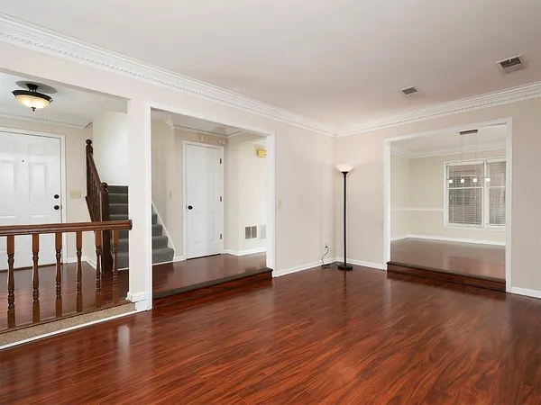 $2,500 | 8950 Carroll Manor Drive, Sandy Springs, GA 30350