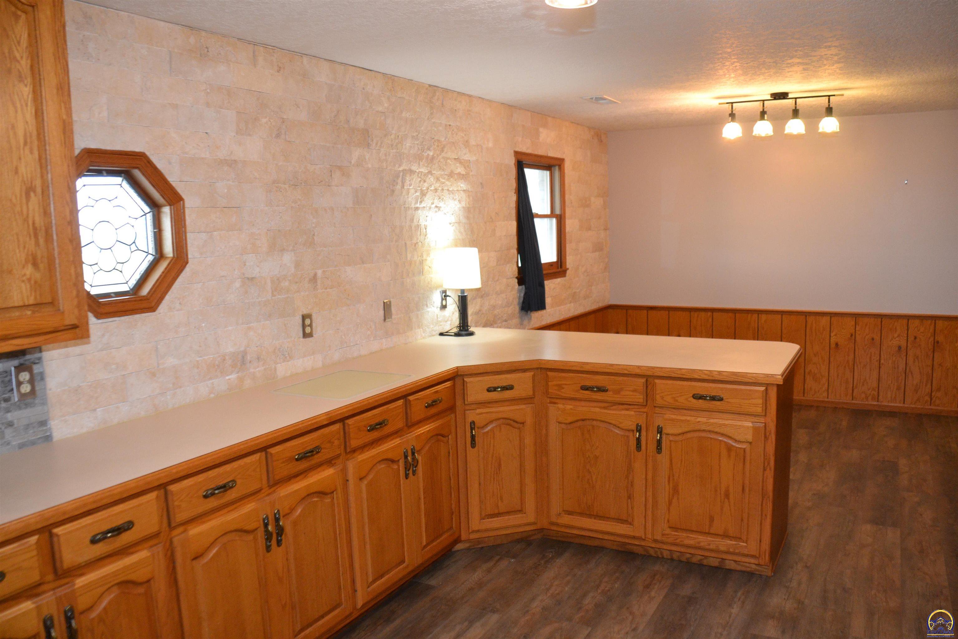 2599 Shetland Road Waverly, KS 66871 - Photo 6 of 49