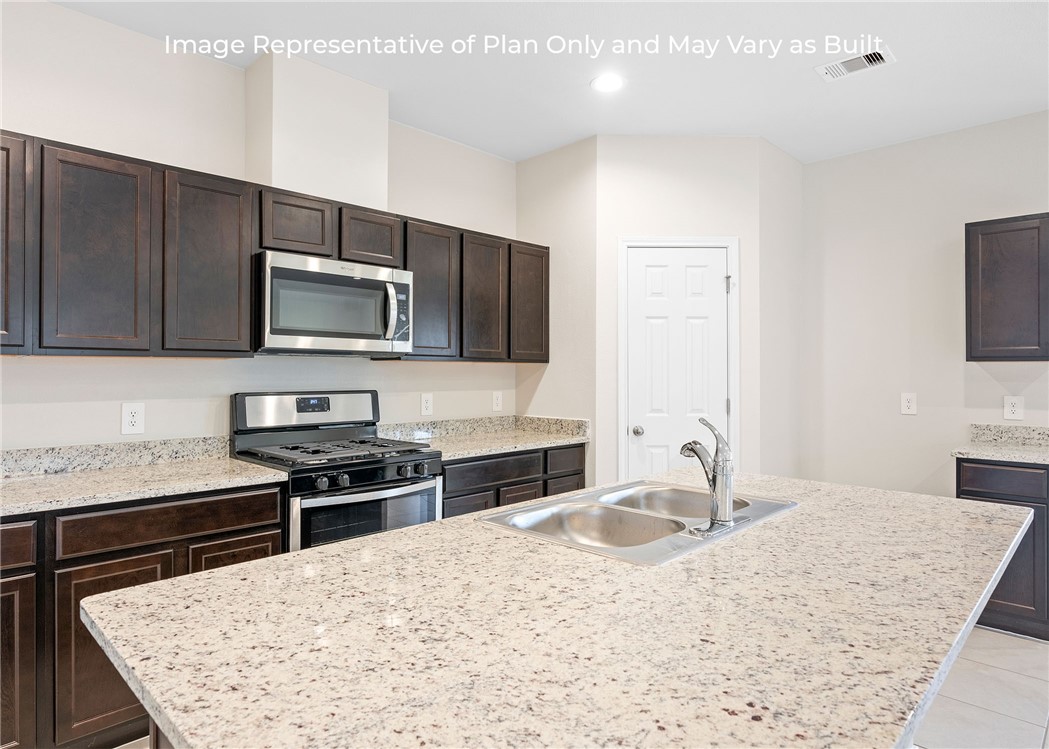 1406 Choctaw Road Sinton, TX 78387 - Photo 6 of 30
