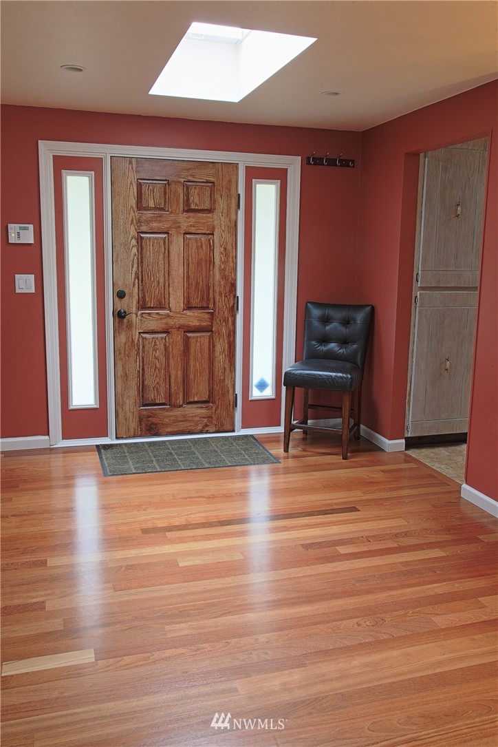 605 219th Place Southwest Bothell, WA 98021 - Photo 2 of 14