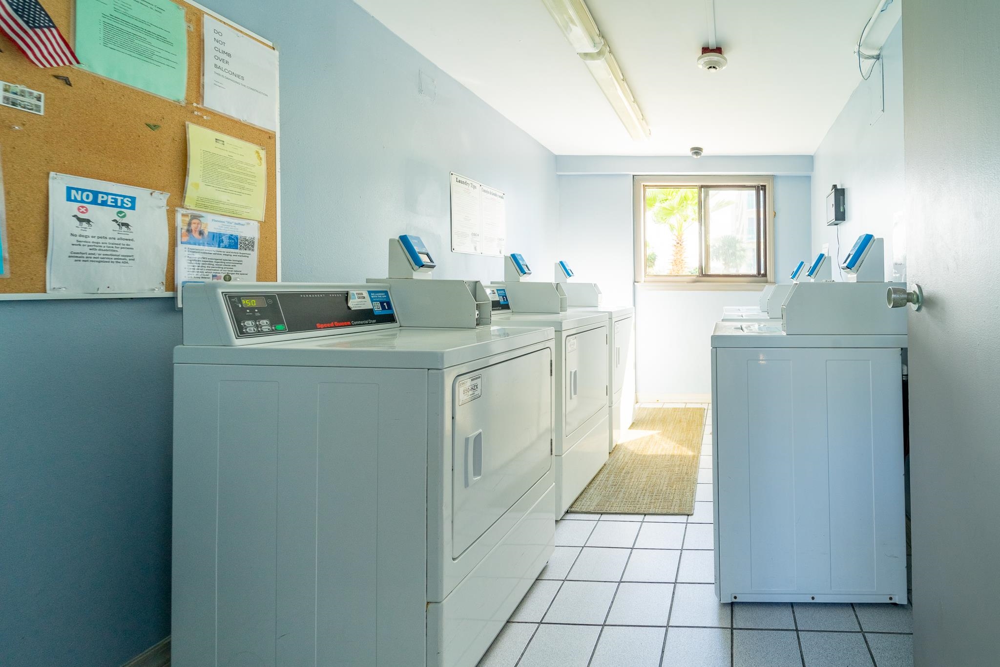 497 Plantation Road, Unit 1243 Gulf Shores, AL 36542 - Photo 12 of 18 Laundry