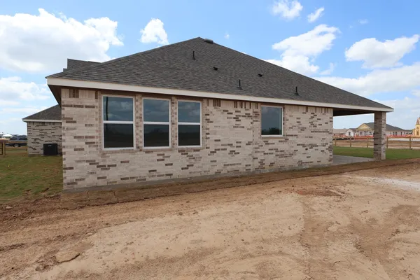 $575,000 | 5021 Bluebell Way, Waller, TX 77484
