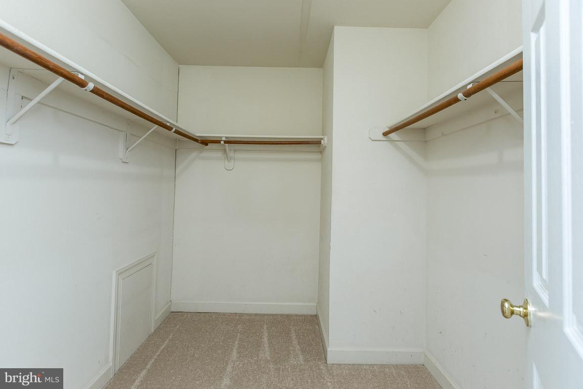 5592 Rivendell Place Frederick, MD 21703 - Photo 19 of 28 Large walkin closet in Master BR