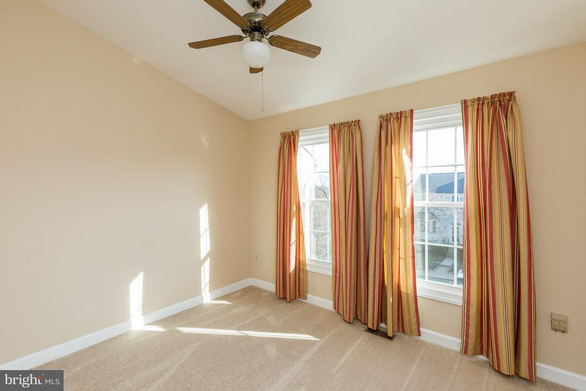 5592 Rivendell Place Frederick, MD 21703 - Photo 22 of 28 2nd Bedroom