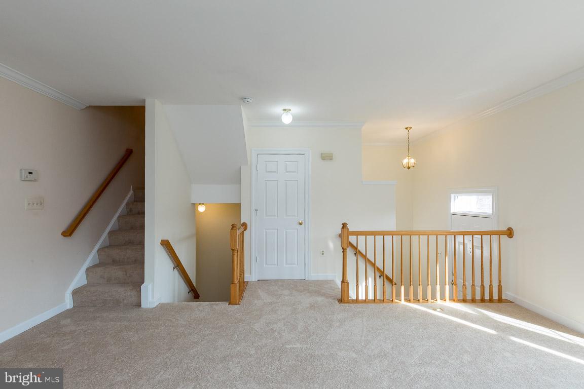 5592 Rivendell Place Frederick, MD 21703 - Photo 5 of 28 Gallery Image 5