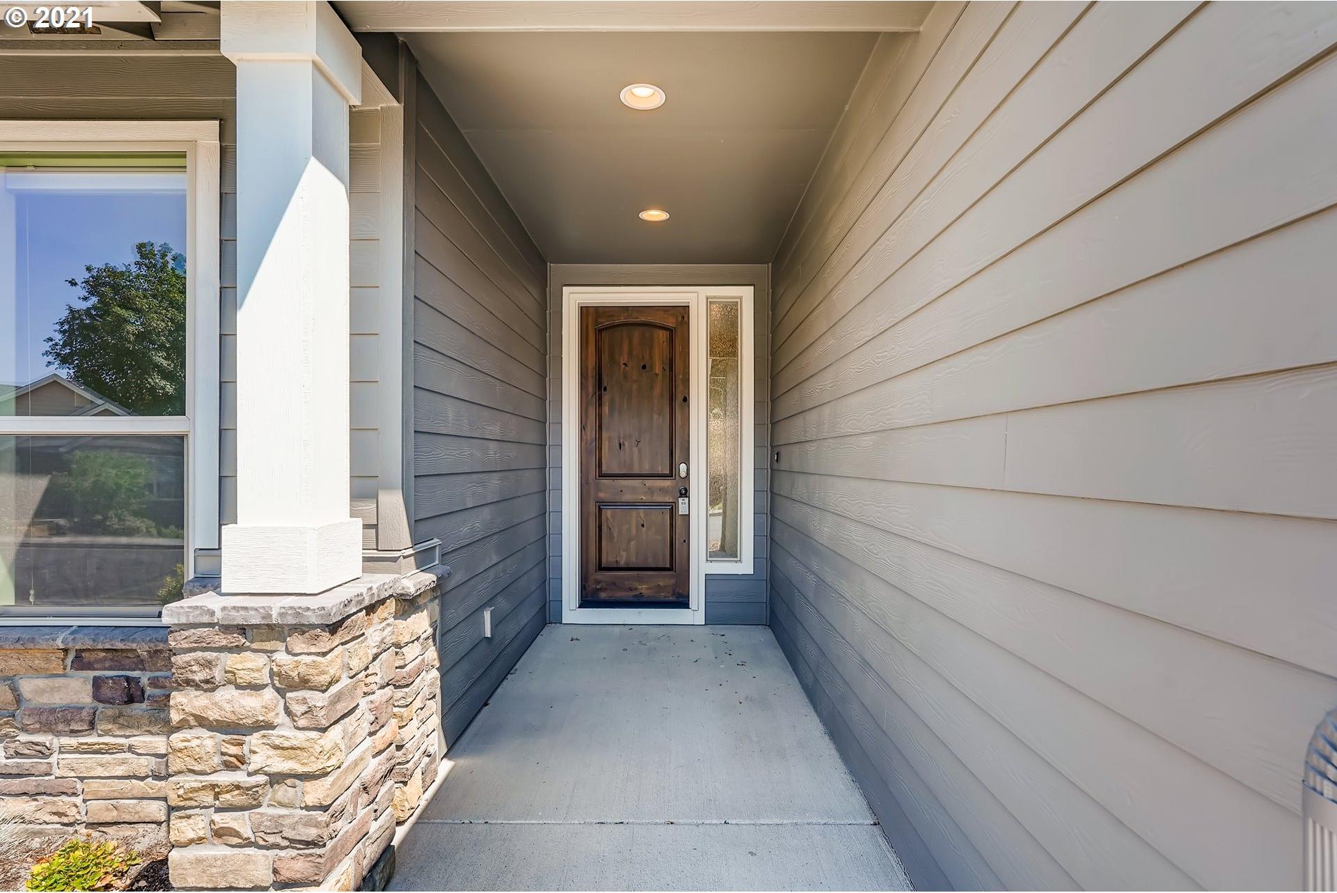 1308 North 8th Way Ridgefield, WA 98642 - Photo 4 of 32 Gallery Image 4