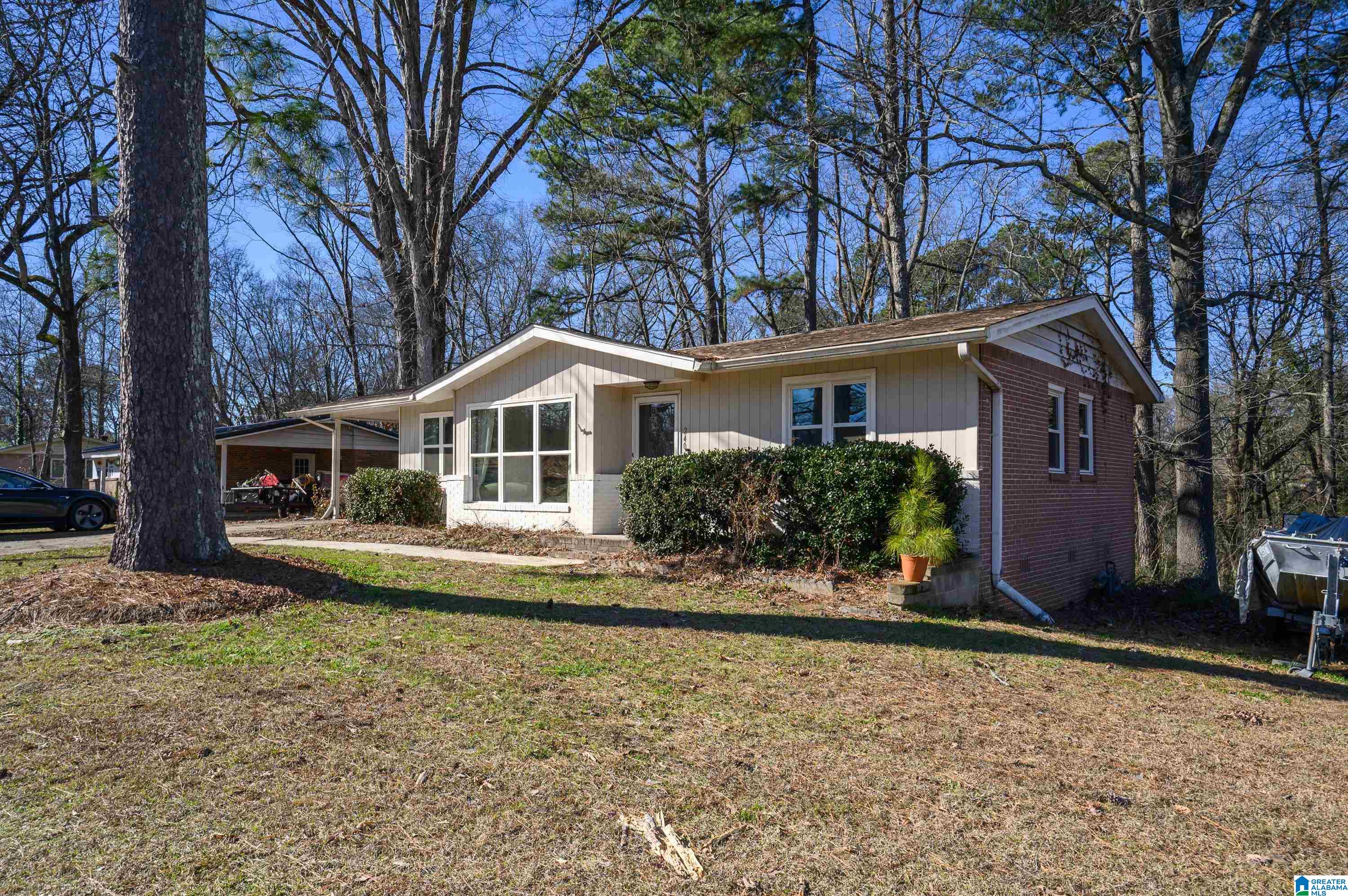 2401 Walker Chapel Road Fultondale, AL 35068 - Photo 2 of 30