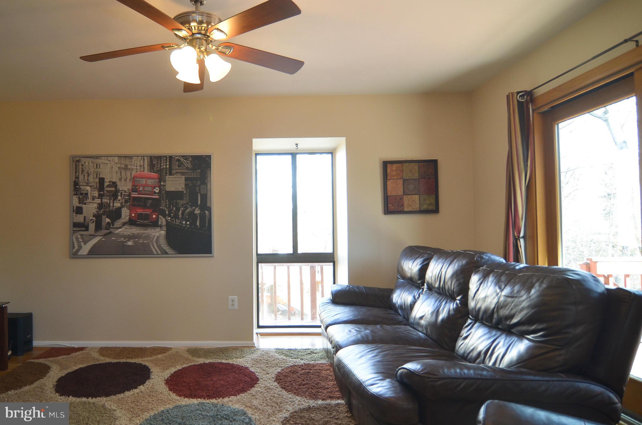 2041 Swans Neck Way Reston, VA 20191 - Photo 12 of 30 Living Room